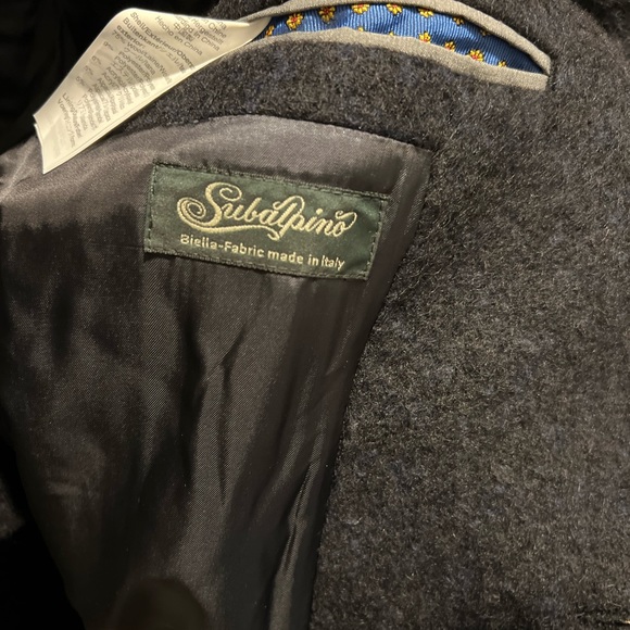 Ludlow wide-lapel topcoat in Italian bouclé wool blend
-unworn - Picture 3 of 4